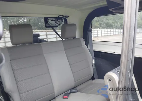 2007 Jeep Wrangler Sahara z USA, uszkodzony, nr VIN 1J4FA54147L159744